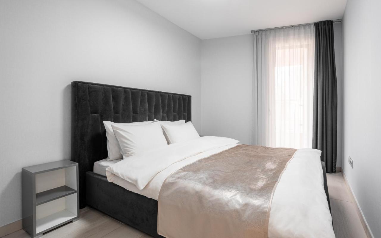 Avand Apartments Debrecen Extérieur photo